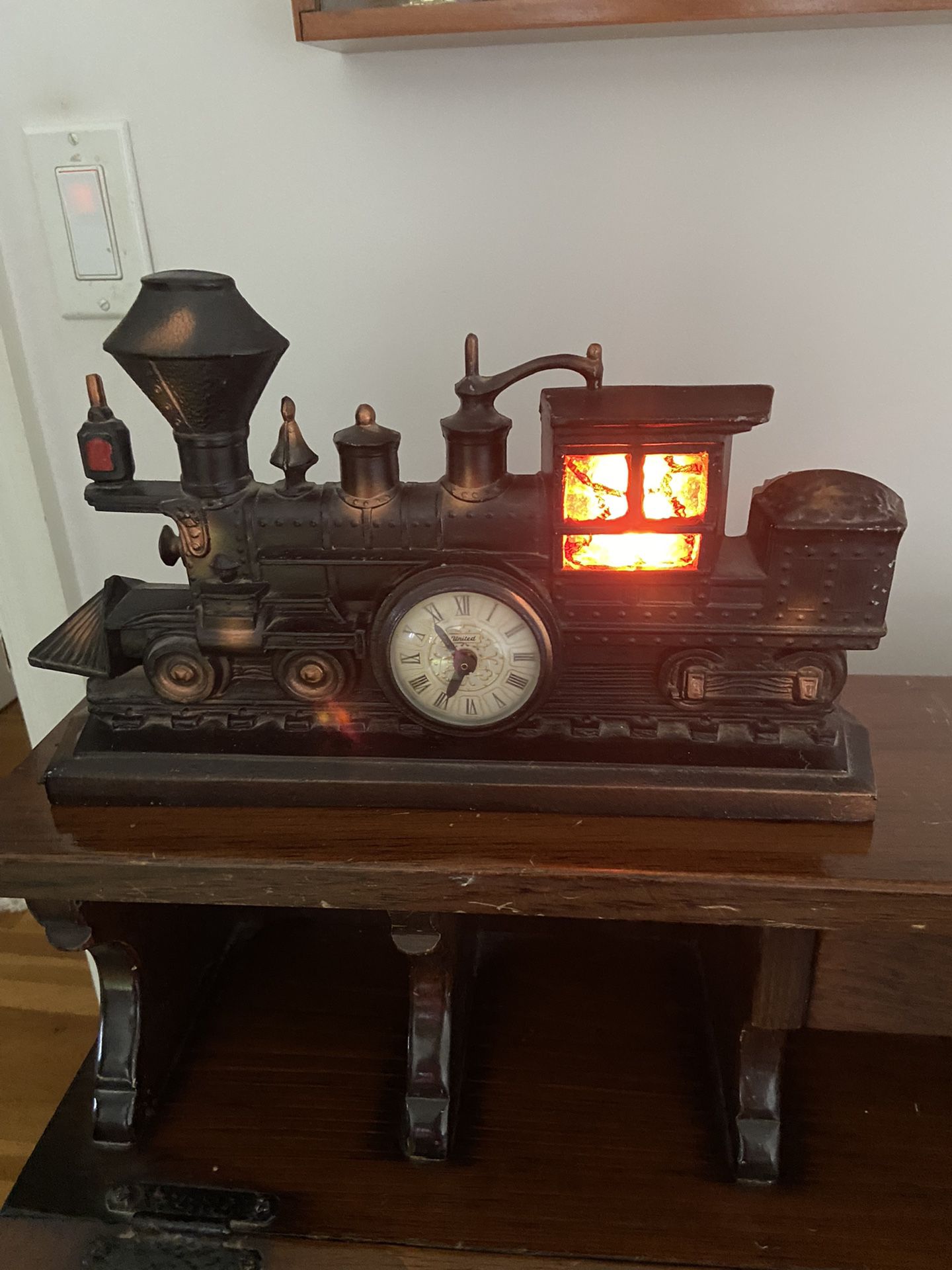  Train Clock Electric 