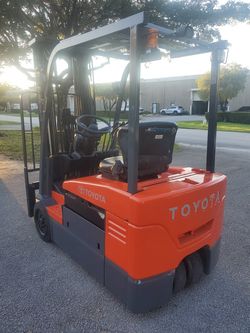 Toyota forklift 2014