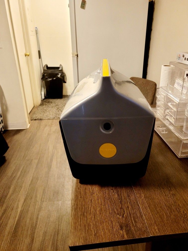 Cooler With Drinks