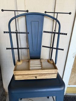 Jewelry Holder