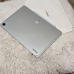 Samsung Galaxy Tab S9 FE – Like New + S Pen
