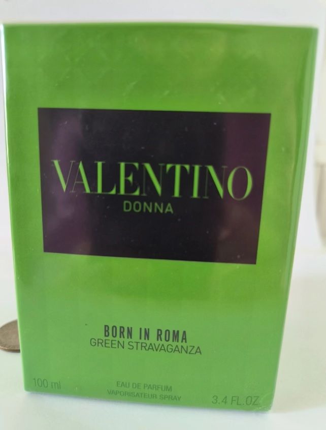 Brand New Valentino Born in Roma (Green Stravaganza) Perfume
