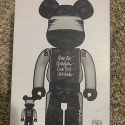100 % 400 % illest BE@RBRICK OPEN BOX
