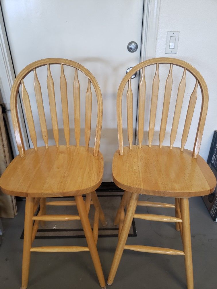Swivel Bar Stools