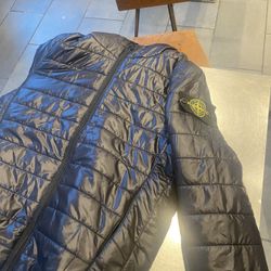 Stone Islands Puffer Jacket