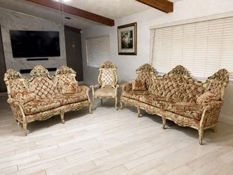 Vintage Victorian-Inspired Rococo-Style 3-Piece Living Room Set