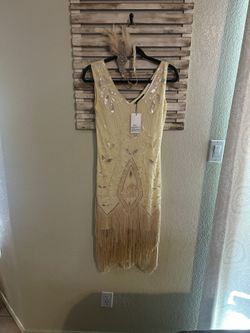 2 Flapper Dresses With Accessories!