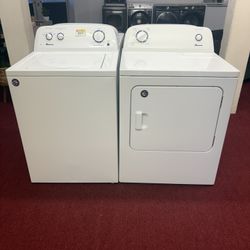 Amana Wacher Machine And Dryer 