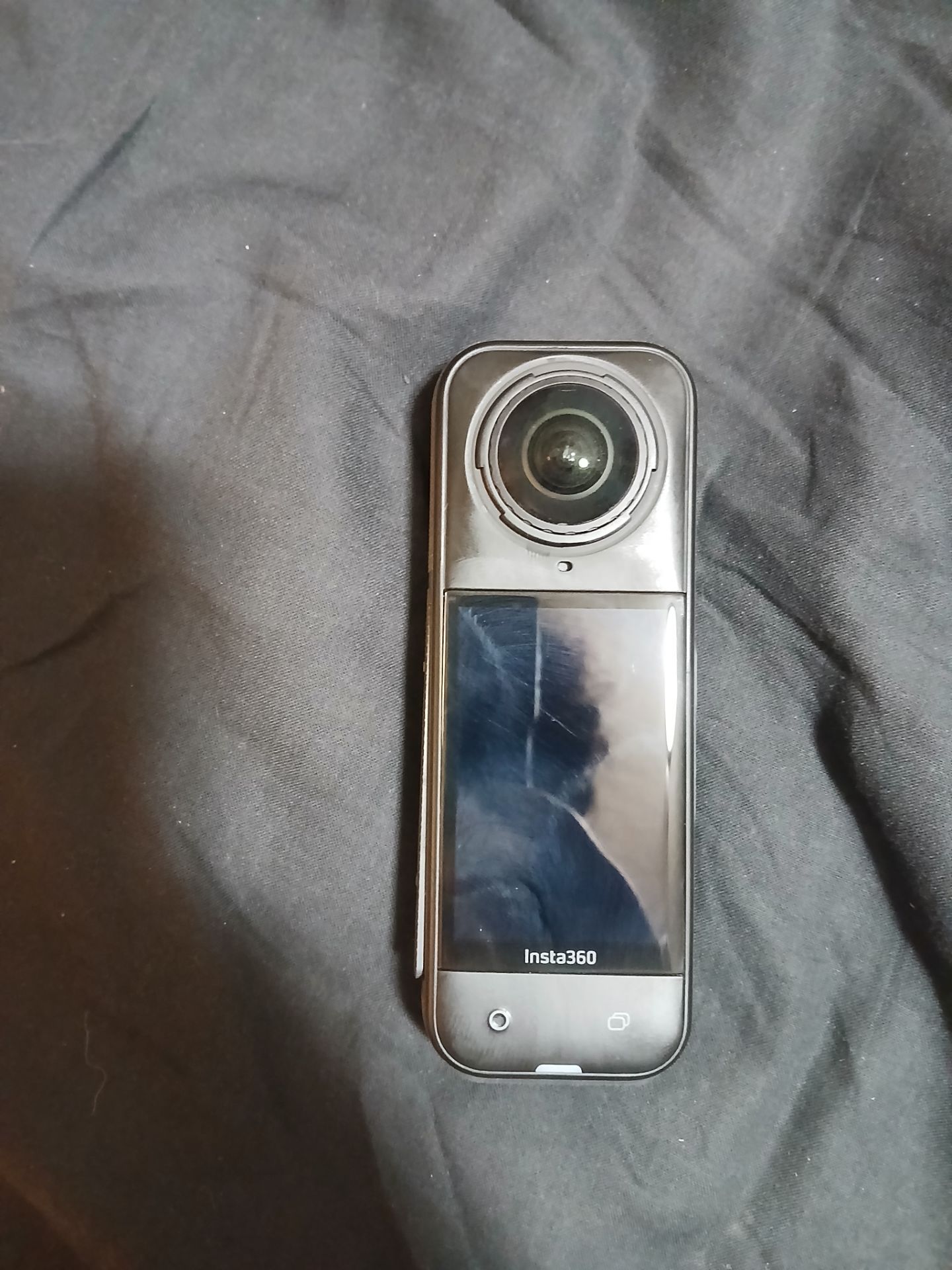 Insta360 X5