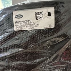 OEM Land Rover Defender Ebony Black Carpet Mats