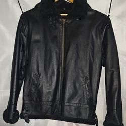 Woman's Shearling LeatherCoat. Size XL