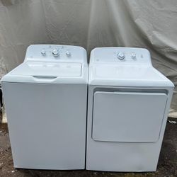beautiful washer and dryer in excellent condition💦