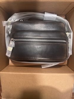 Coach Dakota Crossbody Bag in Loved Leather - Black / Light Tan / CDS84 Y4B