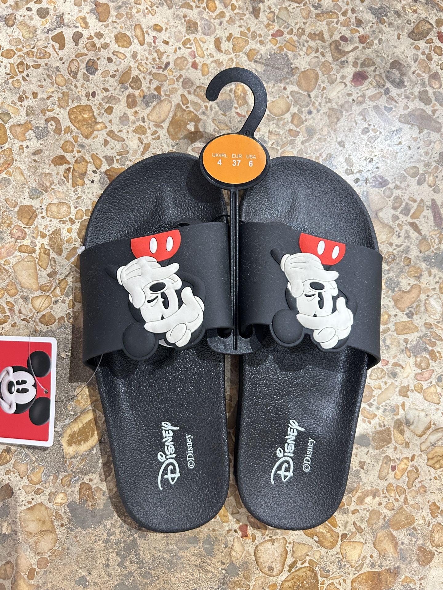 NWT Licensed Disney Mickey Mouse women sandals size 6