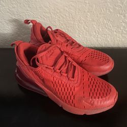 Boys Nike 270