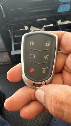 Car keys - llaves de auto- y controles