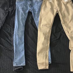 Size 14 Skinny Fit Levis 
