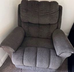 Lazy Boy reclyner chair
