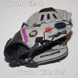 Wilson Youth Baseball Glove 10.5 