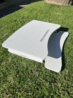 Vivo Standing Desk (white)