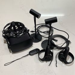 Oculus Rift CV1 VR Headset + Touch Controllers & Sensors (Full Set)