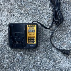 Dewalt Charger