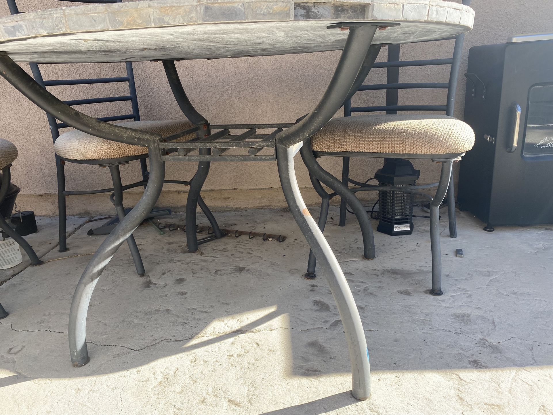 Slate And metal Table With 4 Chairs for Sale in Jurupa Valley, CA OfferUp