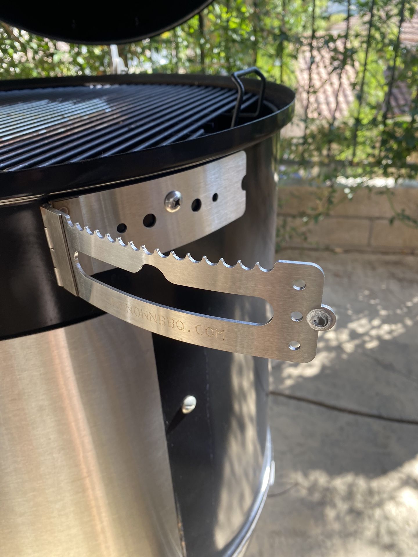 Weber Smokey Mountain 22” with Upgrades for Sale in Canyon Country, CA ...
