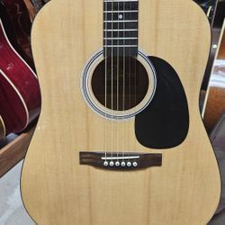 Rogue RA100D Acoustic Guitar 