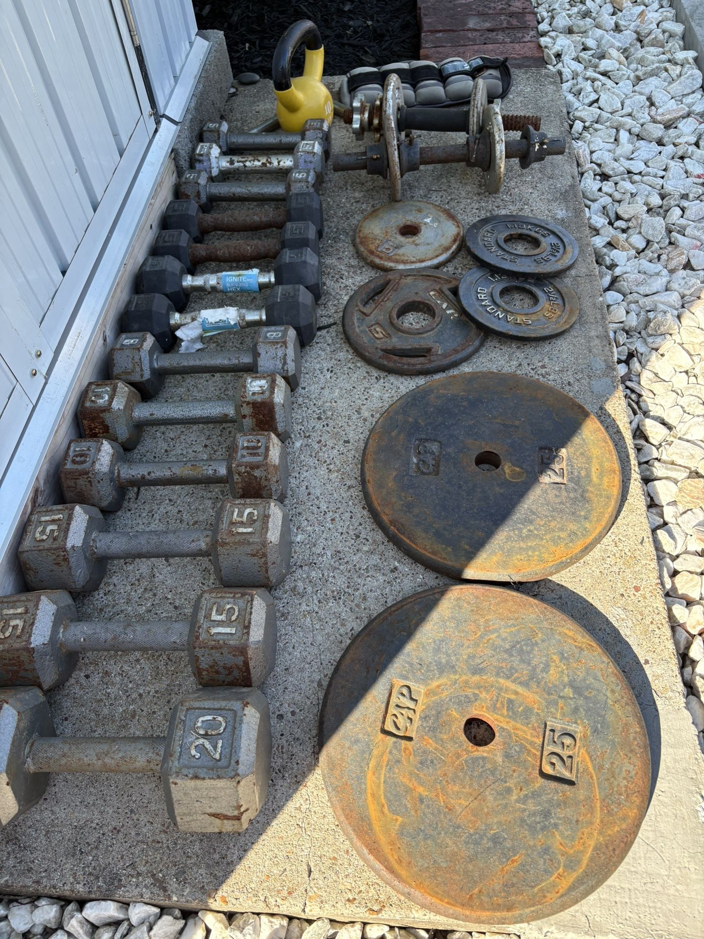 Dumbbell And Weight Selling All Together 