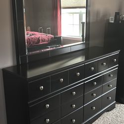 Black 6 Drawer Dresser with Mirror