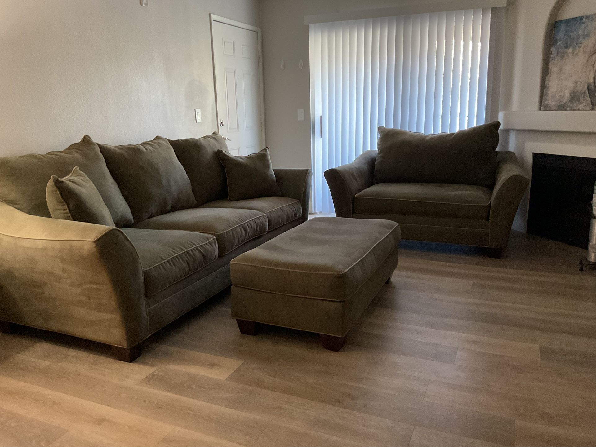 Nice Comfortable Oversized Sofa And Chair And Half With Ottoman