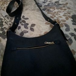 Off Blue Coach ach Purse With Wristlet (Blue)