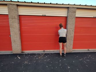 Storage sale moving out on Friday