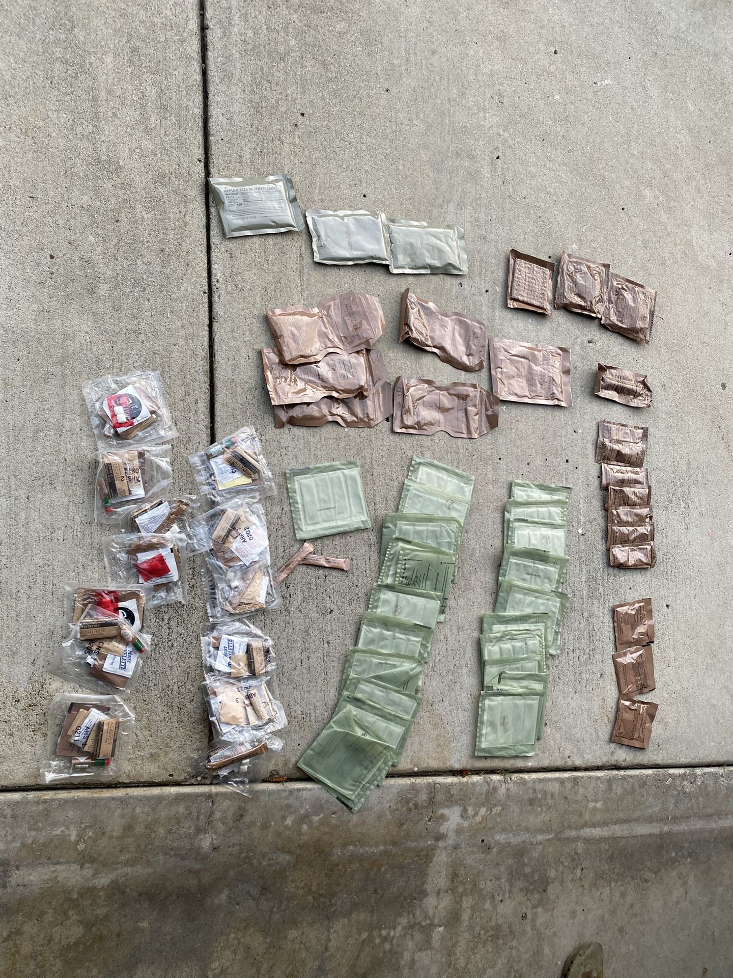 Meals Ready To Eat (50) Piece Assortment