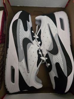 Mens Nike Airmax Solo size 11