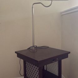 Side Table With Lamp