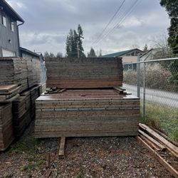 1-1/8” MDO Panels (2’x8’)