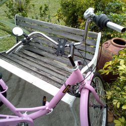 Girl Trycicle