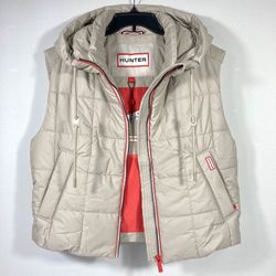 Hunter Lindsey Square Quilted Puffer Vest Faux Leather Wheat Medium NWT