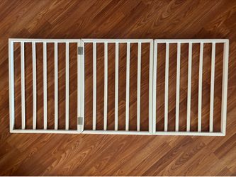 Dog or baby gate 54 inches / 4 feet 6 inches