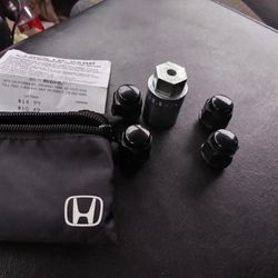 Honda Lock & Key Set For Rims