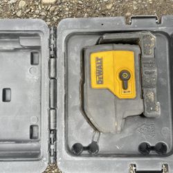 Dewalt Dot Laser 