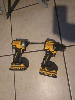 Vendo estas herramintas  eletricita