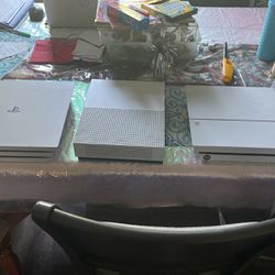 Two Ps4’S And An Xbox For 500