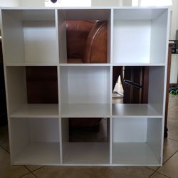 Cube Organization Shelf 
