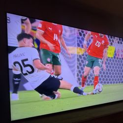 65” Samsung TV