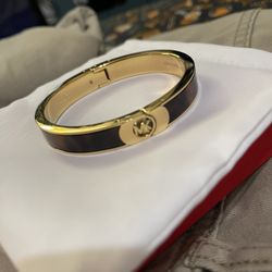 Mk bangle