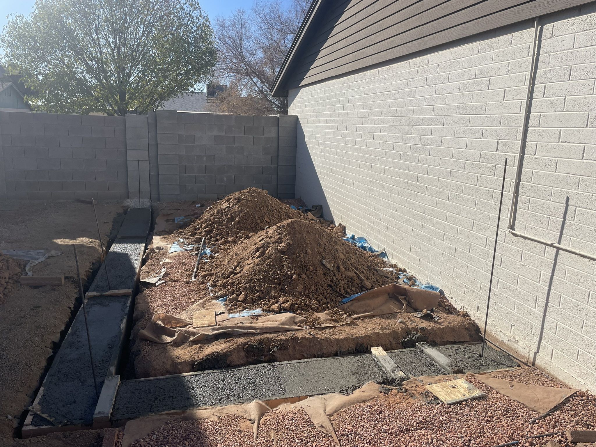 1.5 Yards Of Clean Fill Dirt with Easy Access