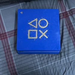 Ps4 slim DAYS OF PLAY LIMITED EDITION 